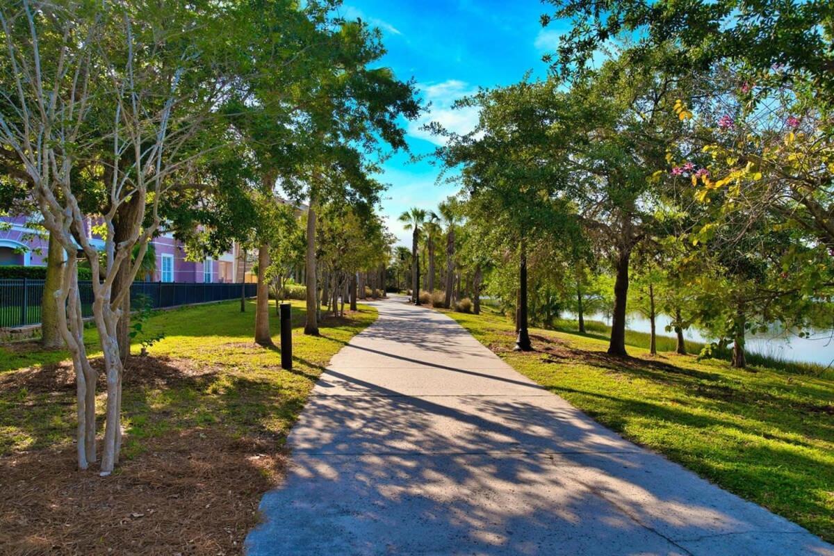 The Epic London Vista Cay Orlando Next To The Club Apartment Exterior foto