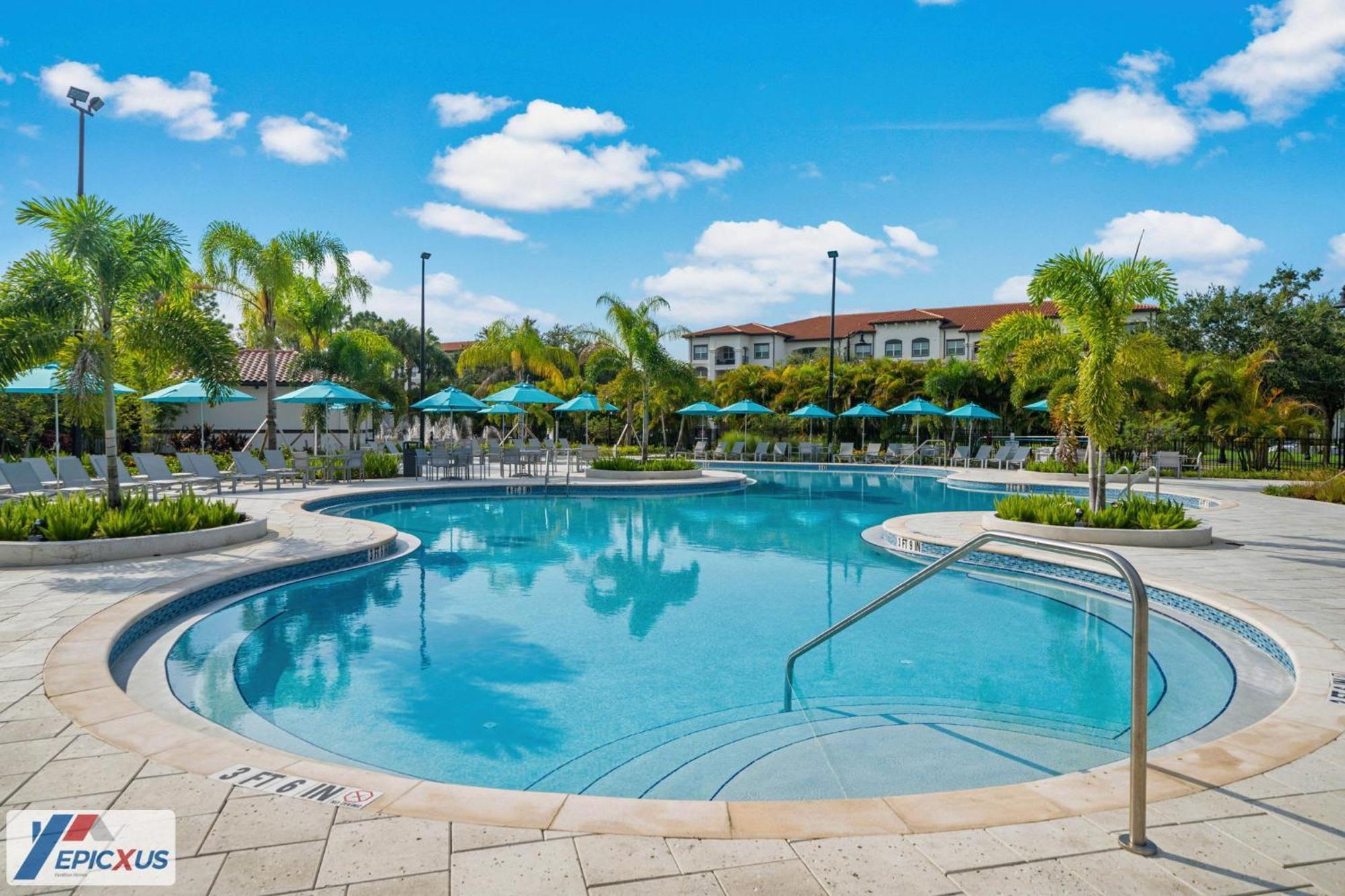 The Epic London Vista Cay Orlando Next To The Club Apartment Exterior foto